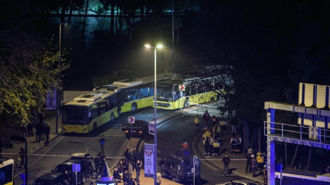 Un double attentat fait près de 30 morts à Istanbul, la Turquie décrète une journée de deuil