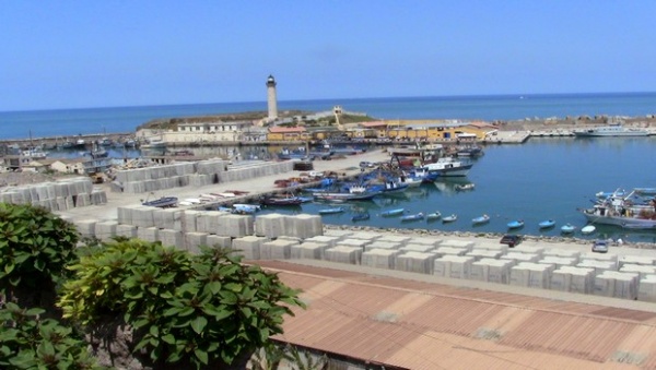 Les études du port d’El Hamdania achevées la semaine prochaine