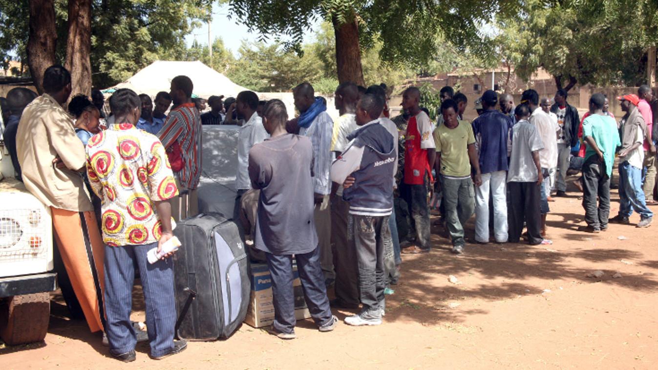 Accusée de violences contre des immigrés africains Alger se défend