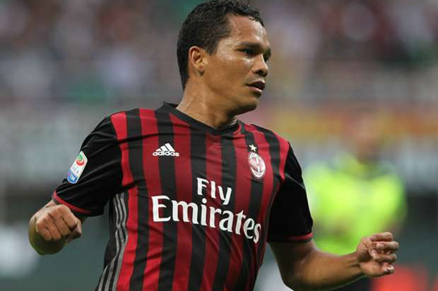 Barça : Vers un échange Bacca-Alcacer ?