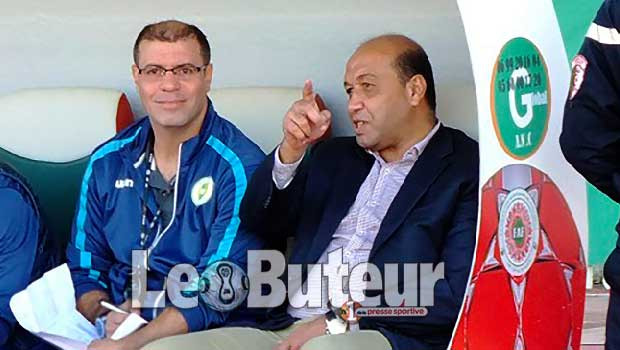 JSK /Hidoussi : «Ce n’est pas normal que les anciens joueurs me critiquent»