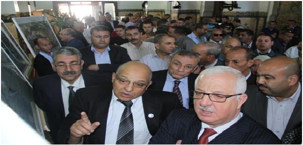 Le wali de Skikda provoque la colère des internautes qui dénoncent un « comportement irrespectueux »