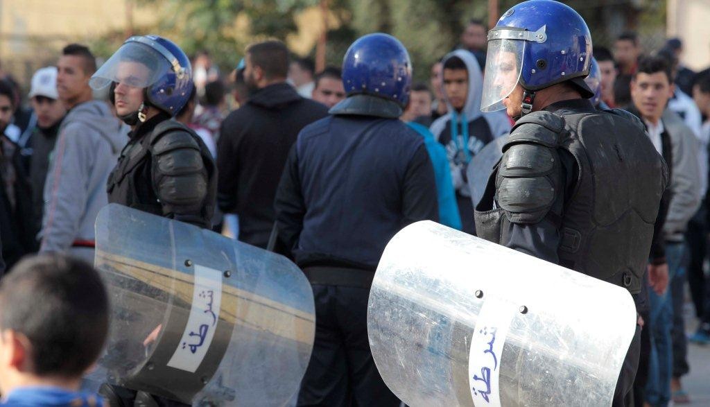 Annaba : un groupe d’habitants de Zaâfrania victimes de brutalités policières