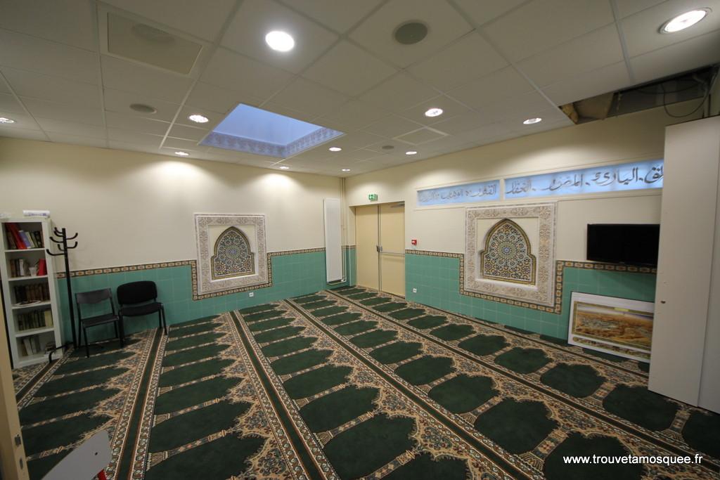 Khemis Meliana: Les habitants de hay Es Salem construisent la mosquée de leur quartier