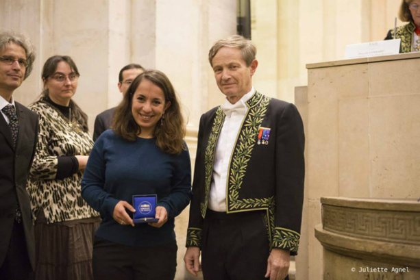 Une chercheuse algérienne distingués par l’académie française des sciences.