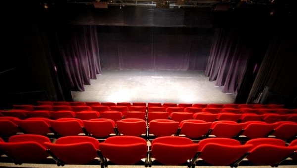 Casting de l’humour « Makhber Comedia » en janvier à Oran