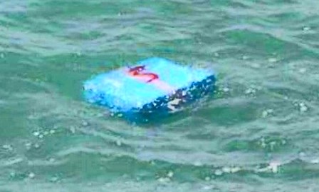 Plage El Mordjane – Bousfer: 25 kg de cannabis rejetés par la mer