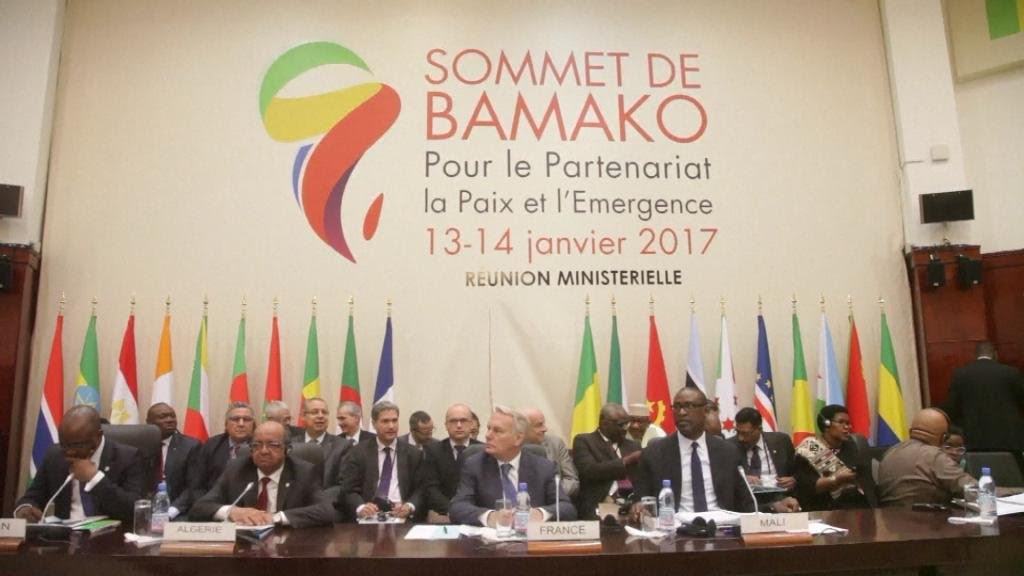 Ouverture du 27ème sommet Afrique-France : l’Algérie rappelle son attachement au retour de la stabilité dans les pays voisins.