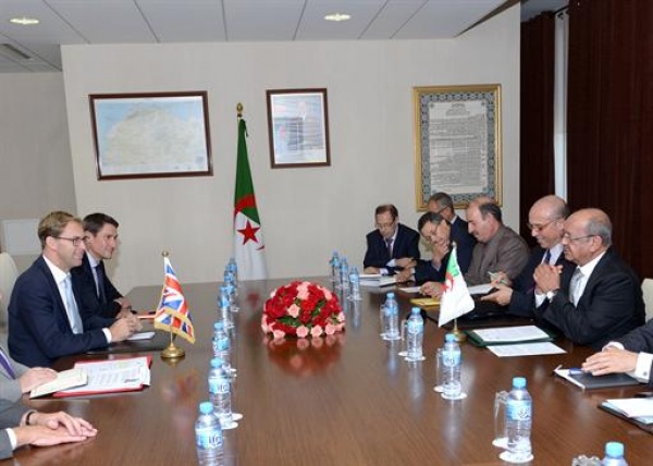 La volonté de renforcer les relations bilatérales entre Alger et Londres réaffirmée en 2016