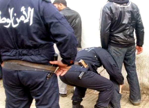 Alger: arrestation d’une bande spécialisée dans le vol de grandes batteries longue durée