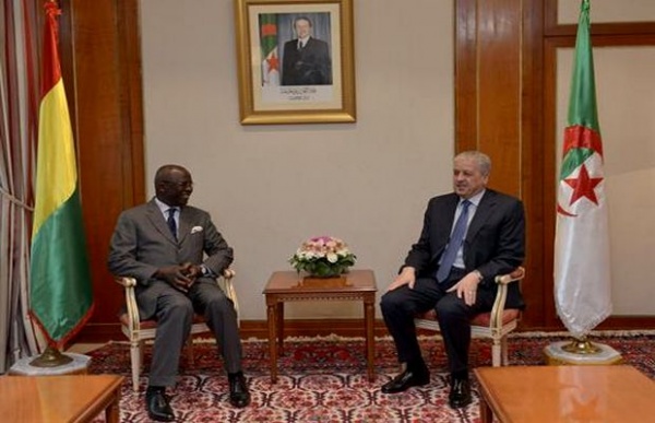 Sellal reçoit le ministre d’Etat guinéen de la Sécurité et de la Protection civile