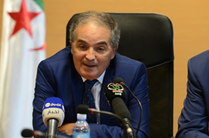 Commerce: 3.000 euros pour étiqueter un conteneur en langue arabe, le ministère propose une alternative