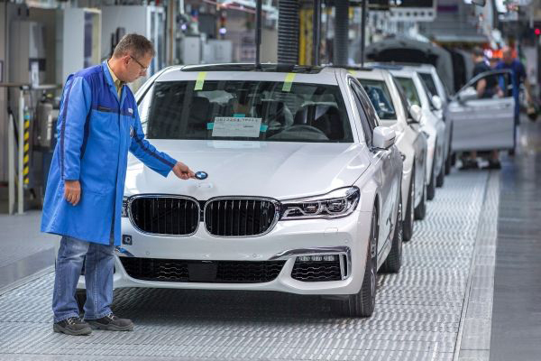Vers l&rsquo;implantation d&rsquo;une usine BMW en Algérie ?