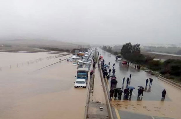 Intempéries : Des interventions par milliers, des décès et des routes inondées