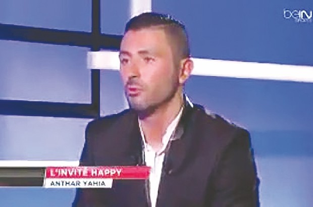 SMS ironique sur la prestation des verts dévoilé sur le plateau de BeinSport: Bouguerra enfreint l’obligation de réserve, Antar Yahia manque d’élégance