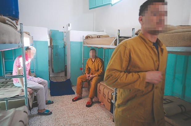 Alors que Kamel Eddine fekhar poursuit toujours son action à l’hôpital: Une dizaine de prisonniers en grève de la faim