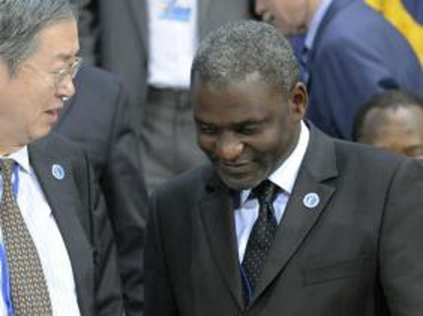 Le Gabon envoie en prison un ancien ministre tout puissant