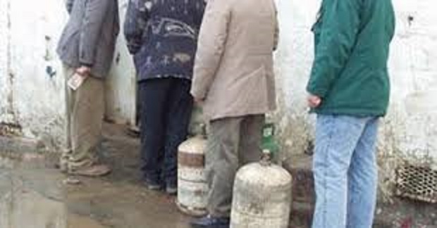 Mascara: Tension sur le pain et le gaz butane