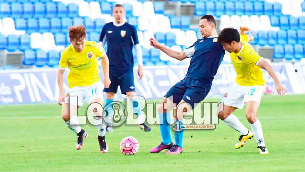 En amical : MCA 2 –  Shanghai-Shenxin 0  : Le Mouloudia en mode rouleau compresseur