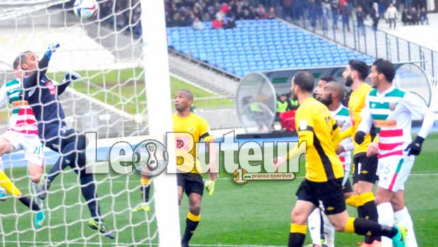 MCA 0 – USMH 1 : Les champions d’hiver chutent !