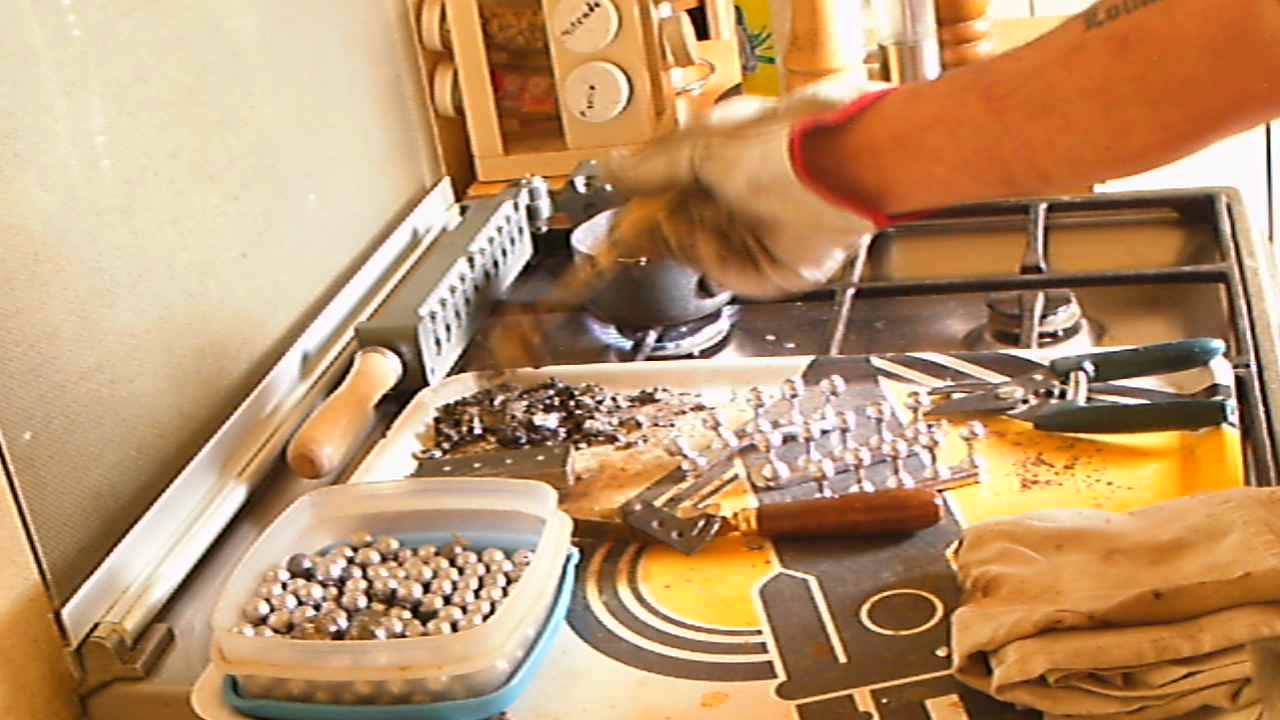 Souk-Ahras: Trois frères interpellés pour détention de différents produits de fabrication de munitions