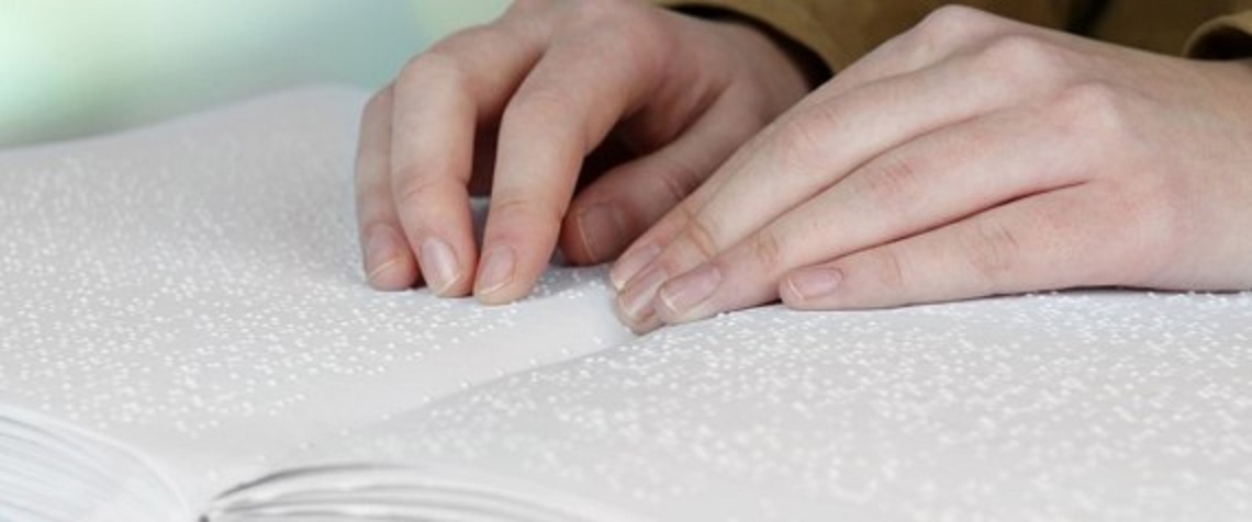 Plus de 600 lycéens non-voyants bénéficient de manuels en Braille dès la prochaine rentrée scolaire