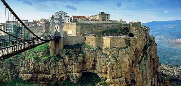 Malgré un budget de 140 milliards pour le nettoyage de la ville: Constantine… toujours aussi sale qu’avant