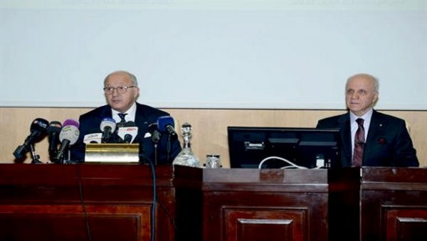 Medelci s&rsquo;entretient avec son homologue français