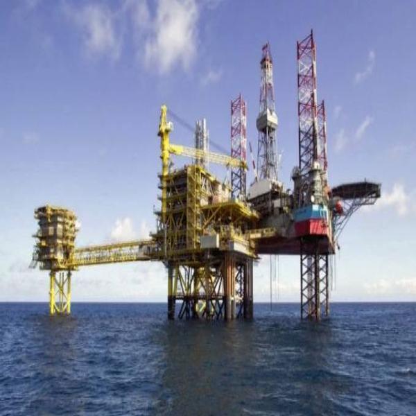 Pétrole: Sonatrach en discussion avec des géants pétroliers pour entamer le forage offshore