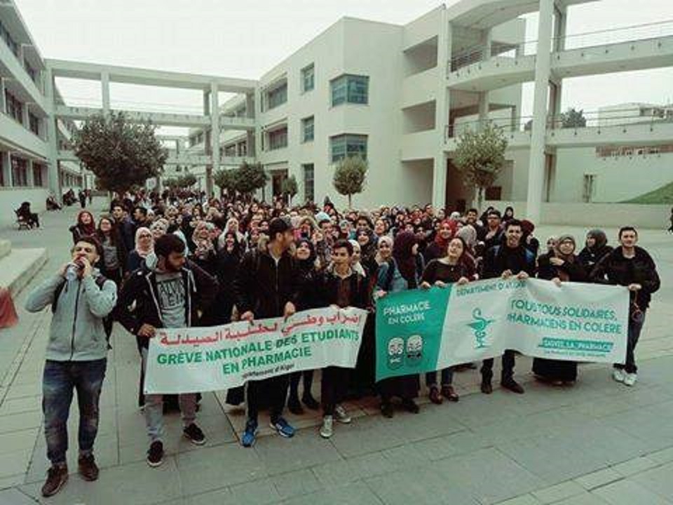 Grève: Le ministre de la Santé reçoit les représentants d&rsquo;étudiants en pharmacie