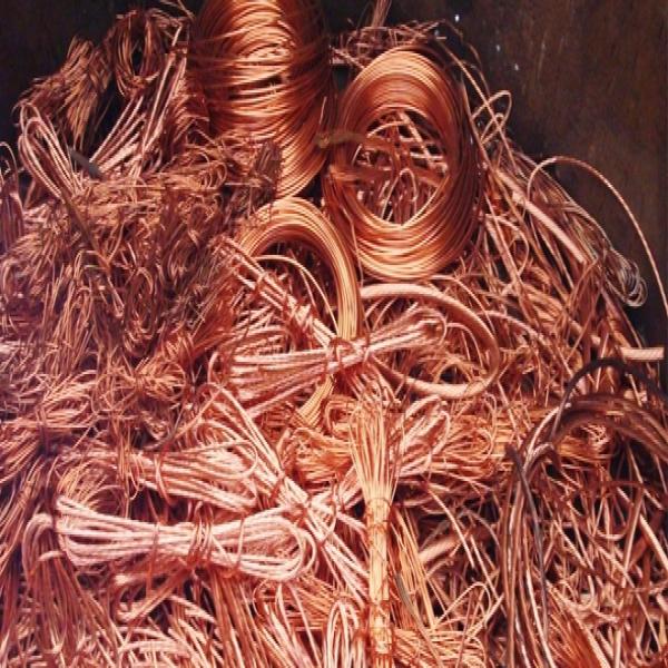 Six contrebandiers arrêtés, un quintal de déchets de cuivre saisi