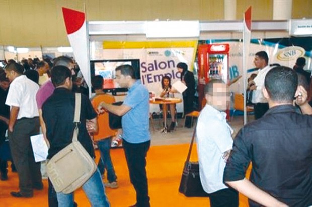 Le salon de l’emploi cible aussi les émigrés.