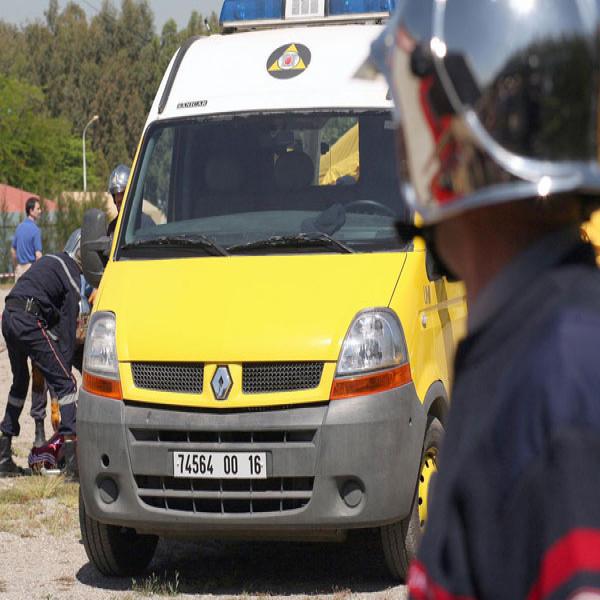 Tafraoui: Un mort dans une collision entre deux camions