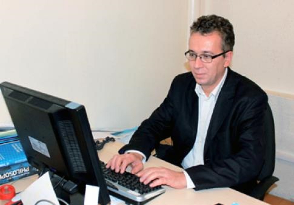 Le ministère de la communication justifie la proposition d&rsquo; “EL MASSA” au RCD: “C’est une démarche de marketing”