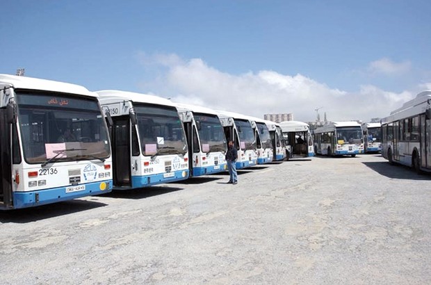 Belkheir: (Guelma) 2 bus de l&rsquo;Entreprise publique de transport urbain (ETUG) partis en fumée dans un garage