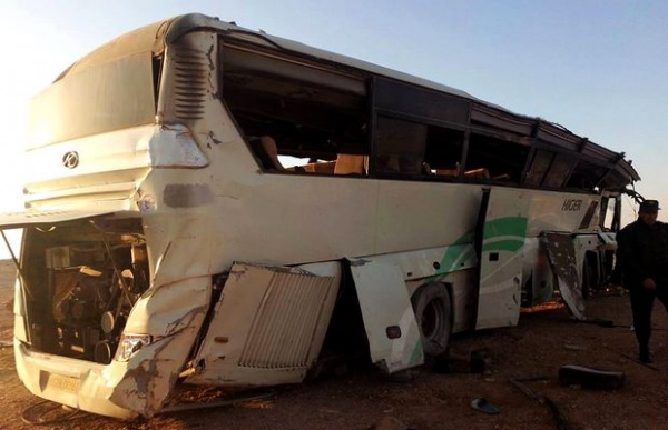 El-Bayadh: 13 blessés suite au renversement d’un bus