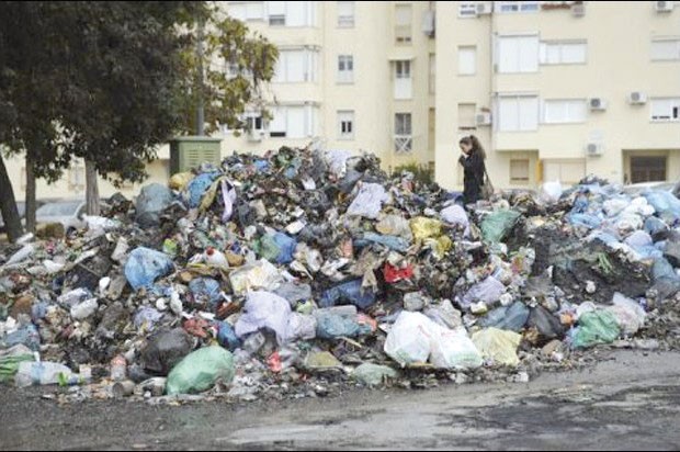 Gestion des déchets ménagers:  Grandes annonces, petits résultats
