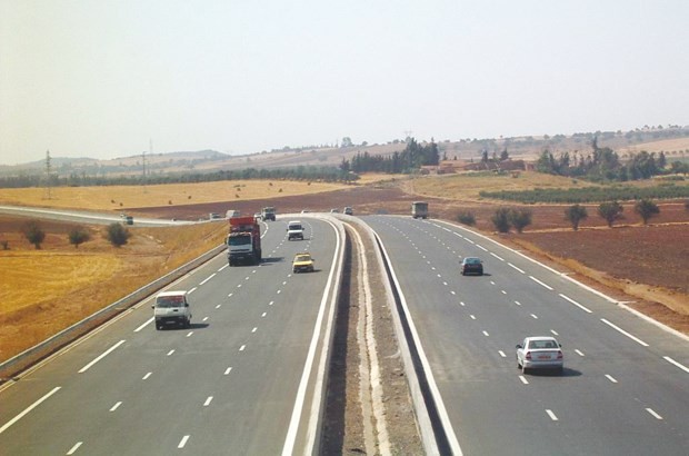 Autoroute Est-Ouest: Travaux de remise en état à Bouira