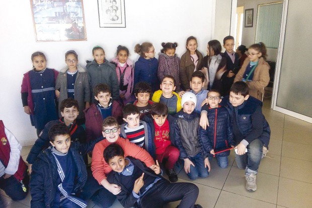 Les élèves de l’école primaire Essalem de Dély Ibrahim, hôtes de “Liberté”