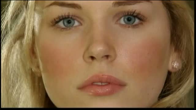 Beauté:  Avoir des pommettes à croquer