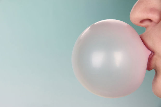 « Vous imaginez que l’on importe pour 18 millions de dollars de « chewing-gum » chaque année ? »