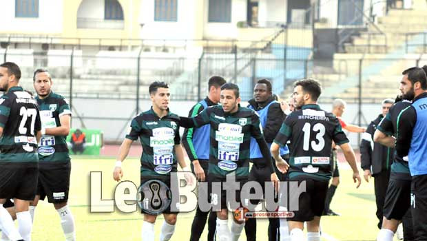 MOB : Boussâada s’est réuni avec les joueurs