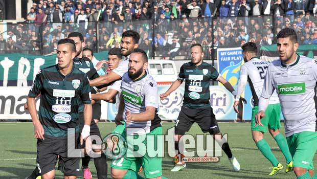 MOB : Les choix de Henkouche  sévèrement contestés