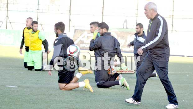 MOB : Les supporters réclament le départ de Henkouche !
