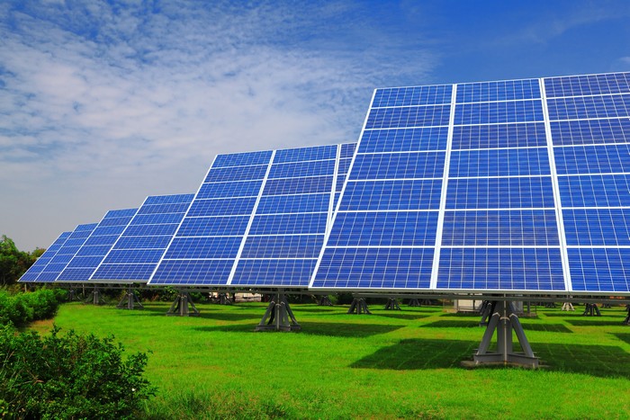 Énergie solaire: La demande va-t-elle tirer le marché ?