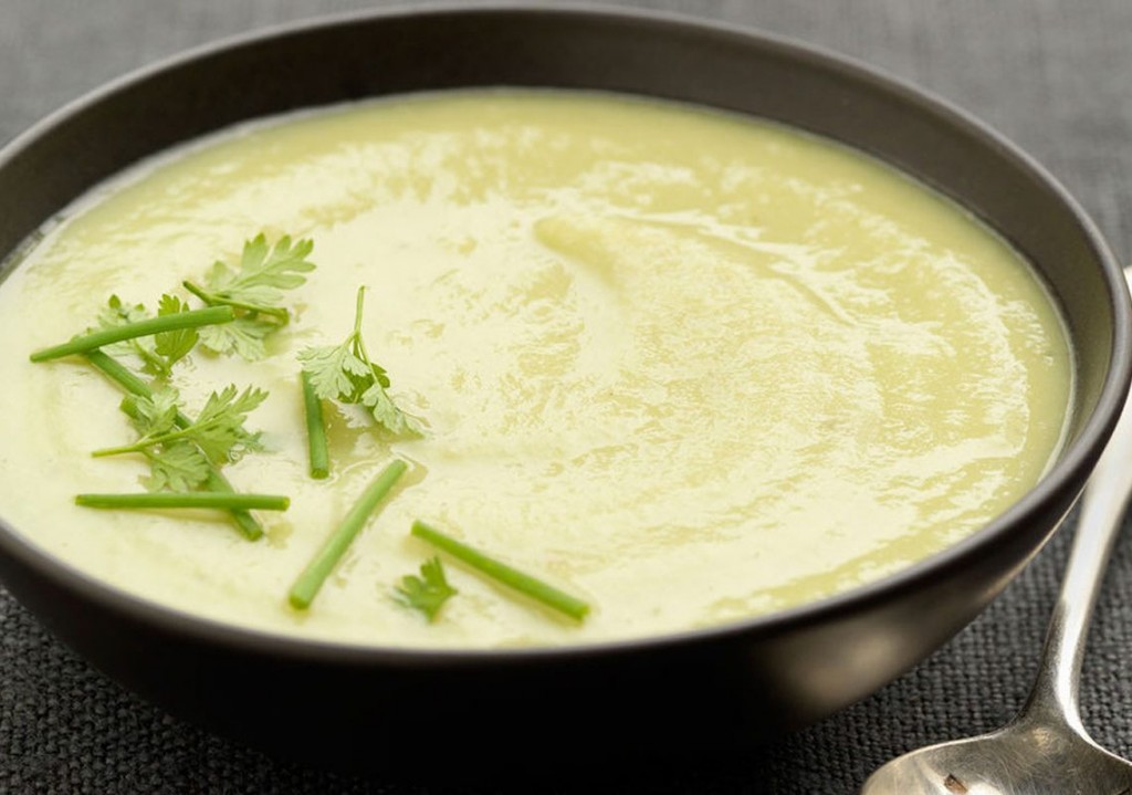 Soupe détox aux poireaux & pommes de terre