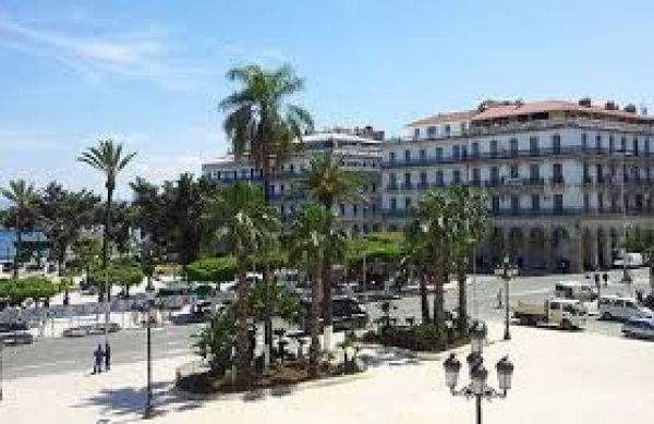 Réaménagement du square Port-Saïd à Alger: les travaux vont bon train