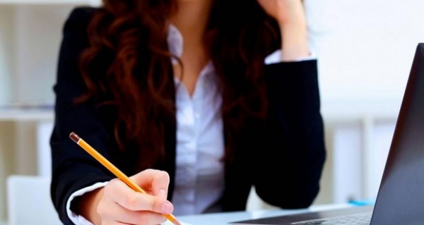 Le rôle de la femme en tant que partenaire essentiel dans le développement souligné à Chlef