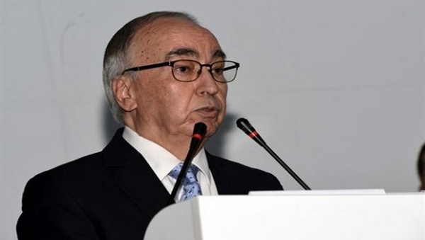 La nouvelle Constitution accorde des avantages aux investisseurs tenus de s&rsquo;acquitter des impôts