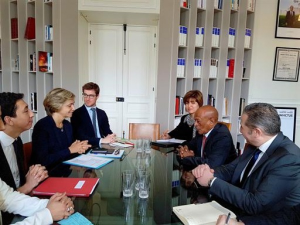 France-Algérie: « Nous voulons une action ambitieuse de co-développement entre l’Ile-de-France et Alger »